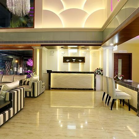 Hotel Moonlit Regency Thodupuzha Zewnętrze zdjęcie