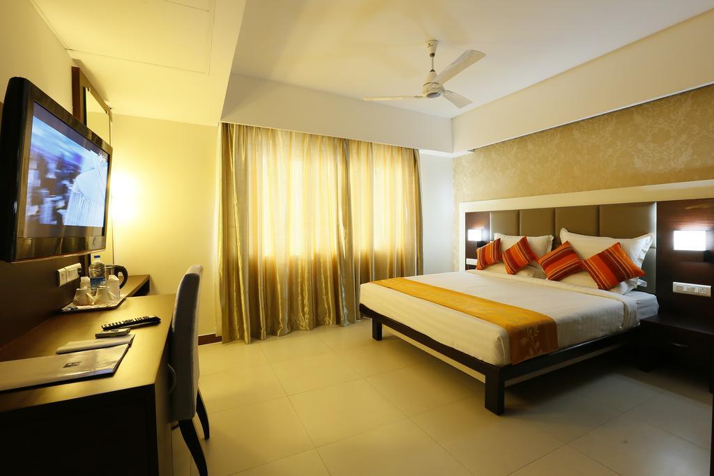 Hotel Moonlit Regency Thodupuzha Pokój zdjęcie