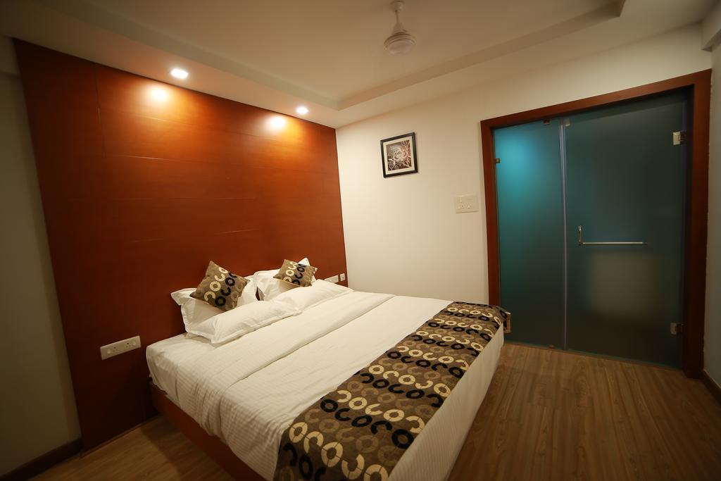 Hotel Moonlit Regency Thodupuzha Zewnętrze zdjęcie